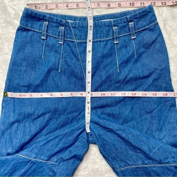 Anthropologie Pilcro Ruffled Hem High Rise Ultra Wide Leg Flare Crop Jeans - Picture 15 of 16